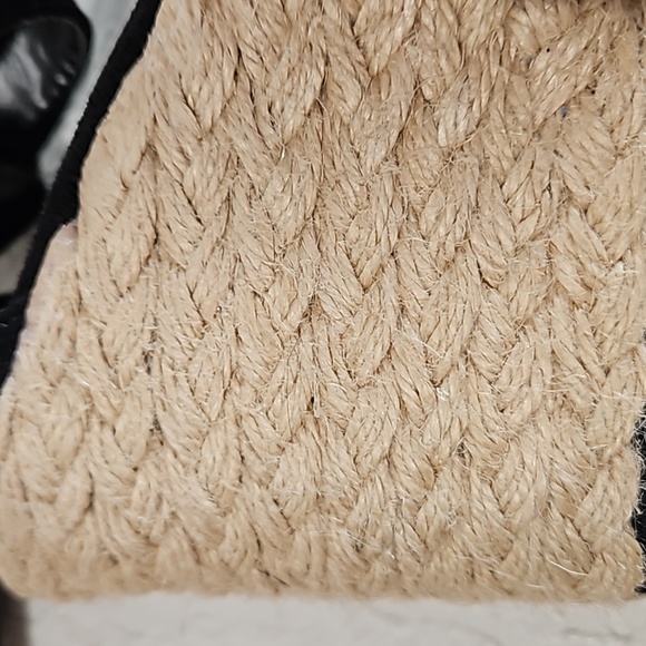 Wild Diva Lounge Espadrille Black Wedges - Picture 8 of 9